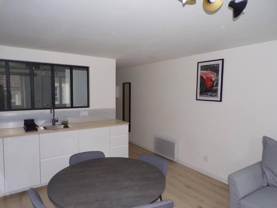 Appartement 2/4 Pers, 44M2, Hypercentre. Lons-le-Saunier Exterior foto